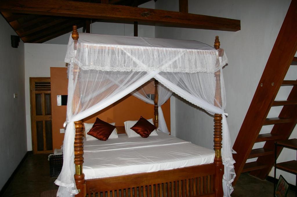 Landa Holiday House Hotel Belihuloya Room photo